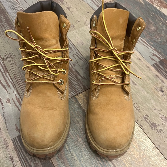 Timberland Boots - Picture 1 of 13